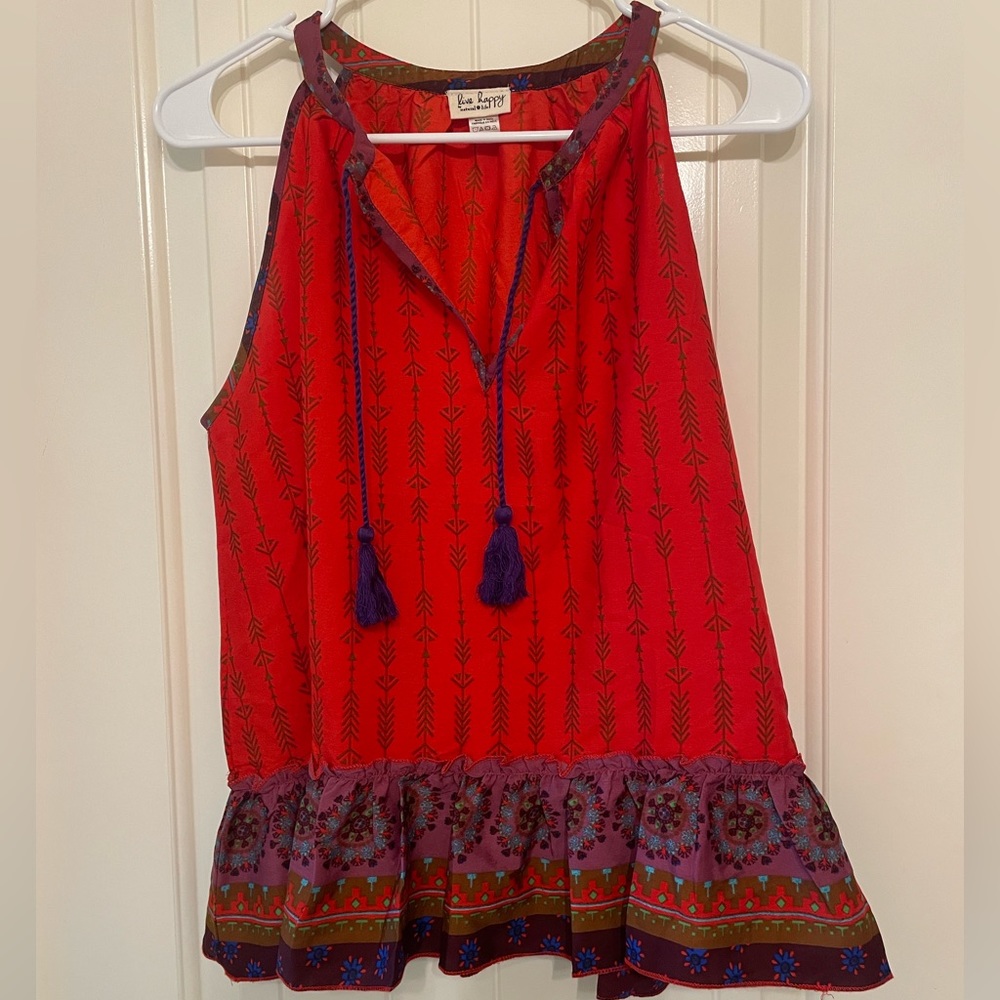 Natural Life Top. Size Medium. NWOT.